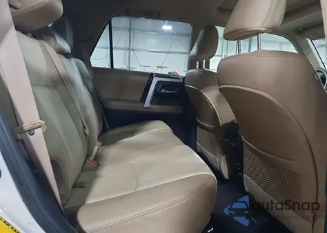 2015 Toyota 4Runner Sr5/Sr5 Premium z USA, uszkodzony, nr VIN JTEBU5JR1F5250300